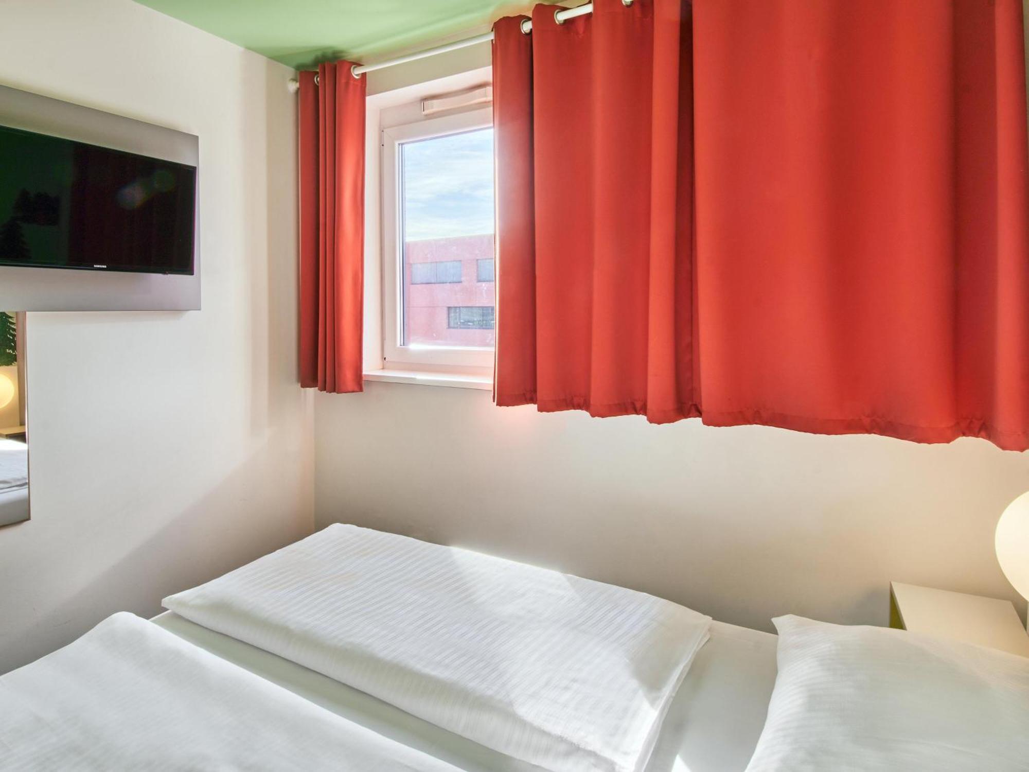 B&B Hotel Ашаффенбург Экстерьер фото